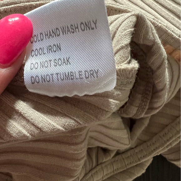 PRINCESS POLLY NUDE TWO PIECE MIDI SKIRT SET “ELLIE SET IN BEIGE” SIZE 2 - Picture 15 of 16